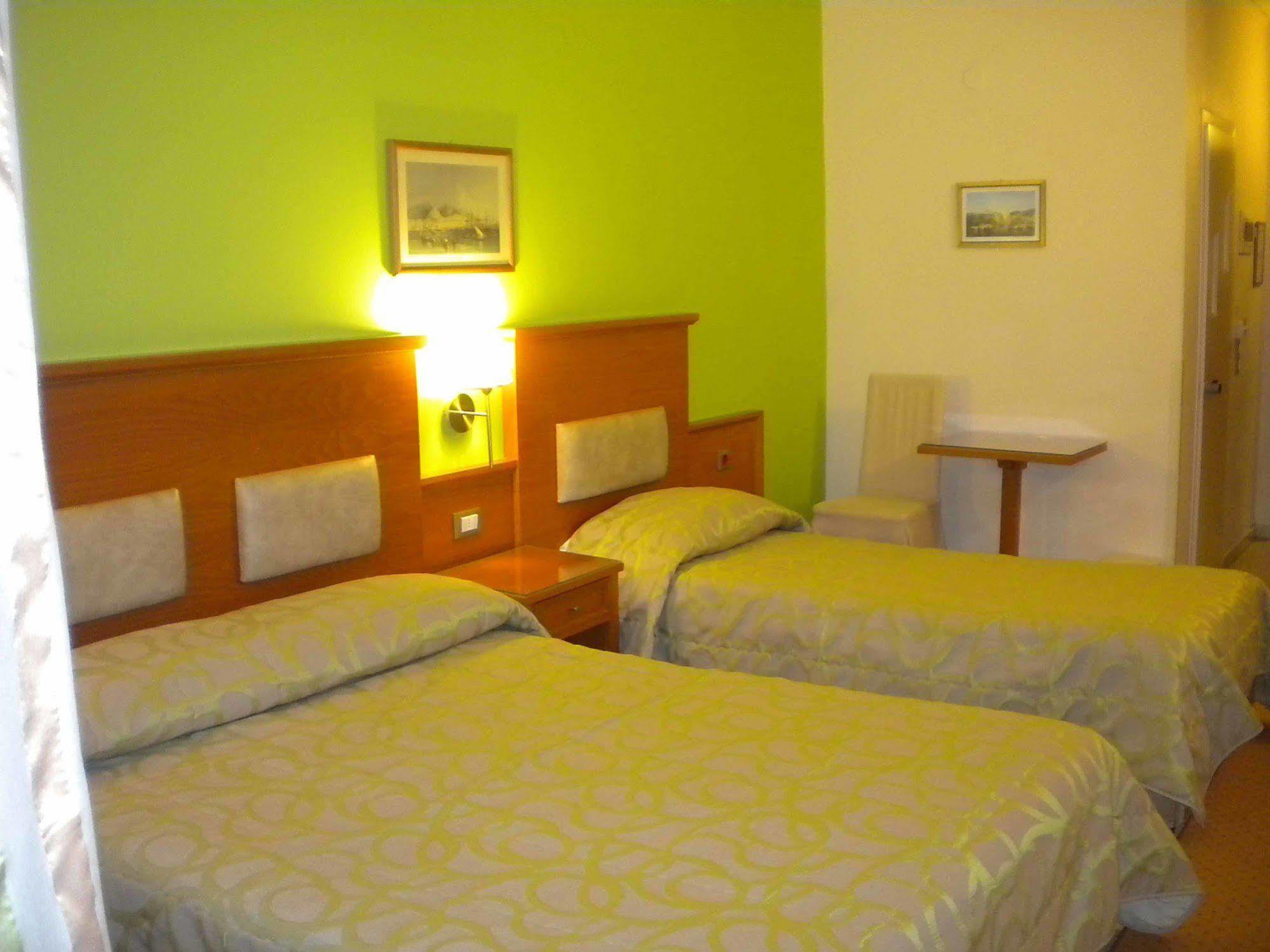 Paradise Lost Hotel-Apartments Toló Kültér fotó